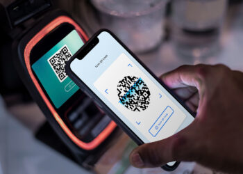 Pai que deve pensão vai ter valor descontado automático da sua conta para pagar com Pix
