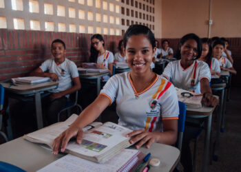 Nova regra define quando as escolas podem dar folgas para os alunos no Brasil