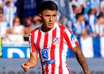 Thiago Almada ignora o Flamengo e encaminha acordo com clube sul-americano