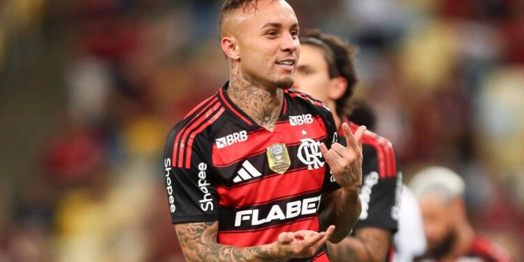 Flamengo assina com volante, já outros 4 jogadores podem deixar o clube de graça