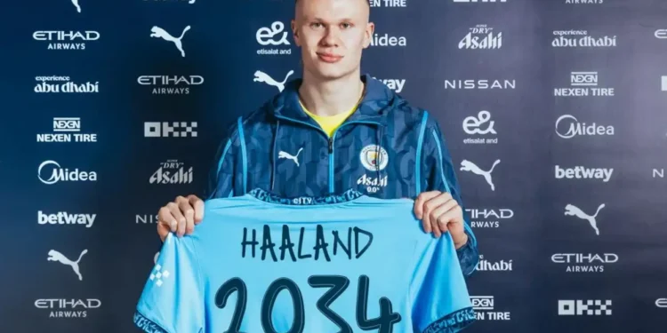 Haaland recebe no Manchester City oito vezes mais que Rayan no Bournemouth