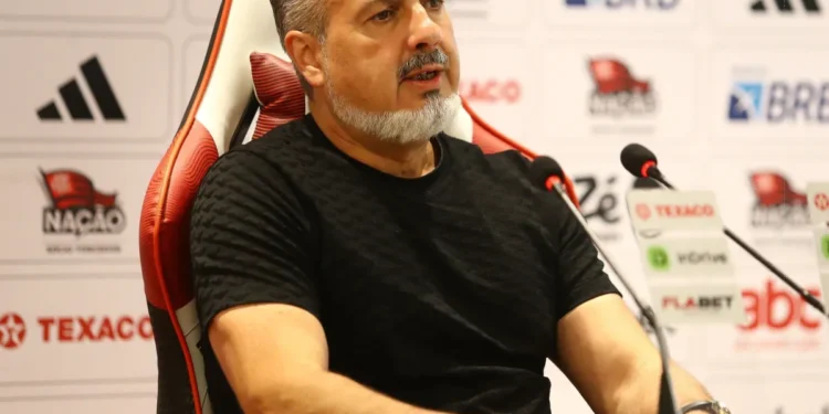 José Boto se manifesta sobre transferência de Neymar para o Flamengo