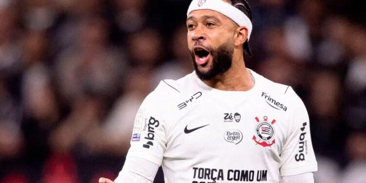 Remo dispensa três jogadores, já o Corinthians tem carta na manga para assinar com o Depay