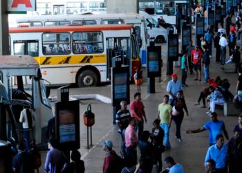 4 grupos de pessoas têm direito ao Passe Livre, que garante transporte gratuito em todo o Distrito Federal