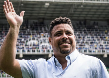 Antes de levar Madonna, Ronaldo Fenômeno já levou um homem no porta-malas