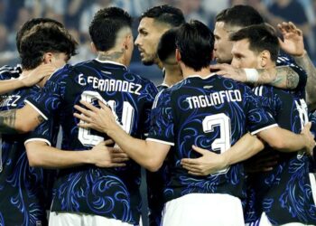 Argentina vai ser excluída da próxima Copa do Mundo após estender a faixa “As Malvinas são argentinas”?