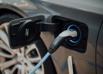 Carro elétrico com a maior autonomia do Brasil tem capacidade para rodar até 570 km