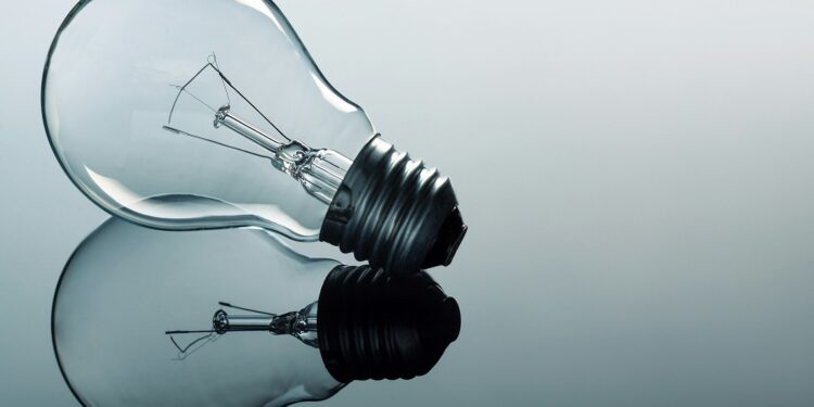 Grande vilão da conta de luz aumenta o valor da fatura em até 30% no inverno