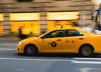 Táxi sem volante é liberado e vai começar a circular pelas ruas dos Estados Unidos