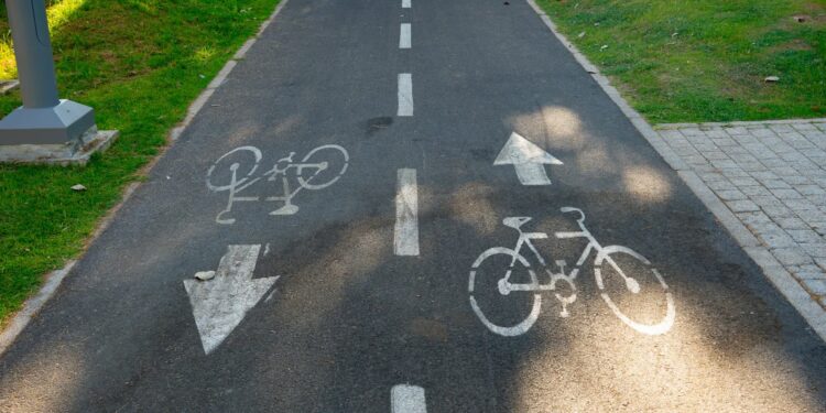 Contran permite que veículos elétricos utilizem ciclovias?