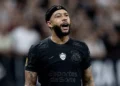 Enquanto Depay tem futuro indefinido, um atacante rejeitou proposta da Europa para ficar no Corinthians