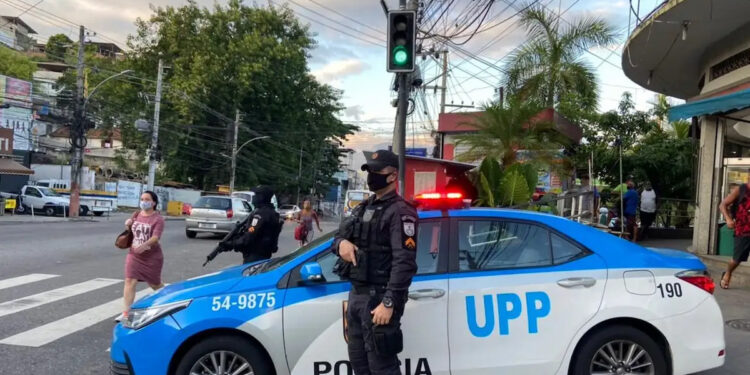 Polícia Militar faz alerta aos brasileiros sobre golpes digitais