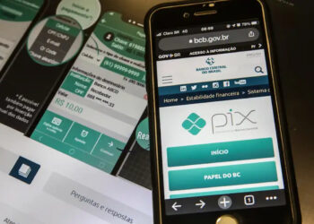 Pix vai passar a ser cobrado após exigência dos Estados Unidos?