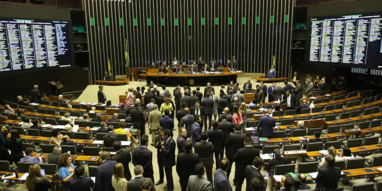Poder Executivo convoca familiares de beneficiários do BPC para procedimento nesta cidade