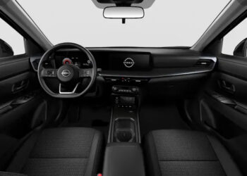 Substituto do Nissan Kicks faz 12,3 km/l, oferece muito conforto e central multimídia com tela de 10,25 polegadas