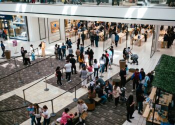 Trabalho feriados conheça setores comerciais