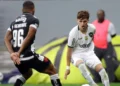 Botafogo acerta saída de atacante para a Espanha; já Vasco tem interesse em zagueiro ex-Seleção Brasileira