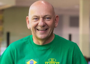 Véio da Havan distribuiu voos de helicóptero como presente para consumidores