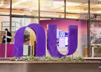 Nubank abre diversas vagas para contratar brasileiros: veja quais