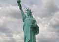 Quanto custa uma estátua das lojas Havan?