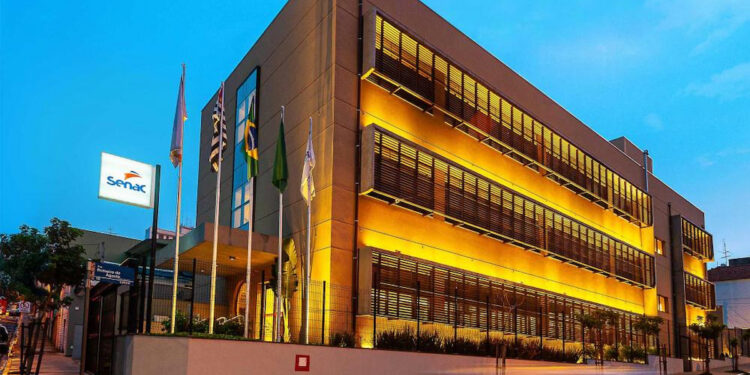 Senac paga auxílio de até R$ 600 por mês para quem fizer estes cursos