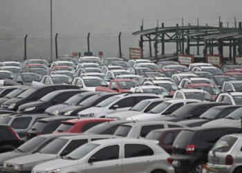 Licenciou o carro? 600 mil pessoas têm dinheiro a receber de volta do Detran neste estado