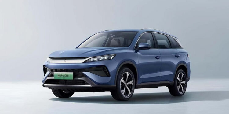 Carro mais blindado do Brasil em 2026 é híbrido