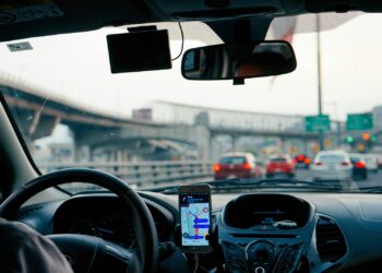Uber toma decisão sobre carros autônomos no Brasil