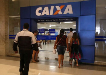 Brasileiros com Caixa Tem recebem R$ 600 a partir de 18 de agosto