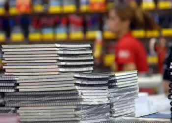 Detran manda recado para os pais sobre a volta às aulas