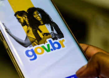 Alerta do Governo Federal sobre novo golpe que promete mais de R$ 1 mil