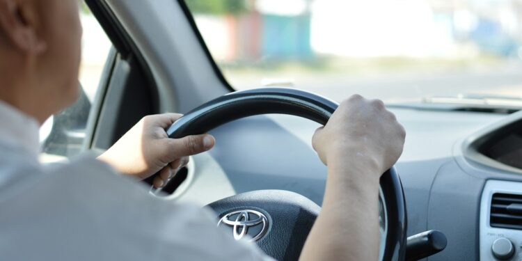 Motoristas não precisam mais dirigir com a CNH na carteira
