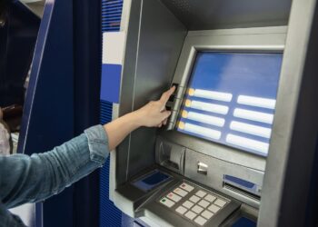 Por que é recomendado não emitir recibos em caixas eletrônicos