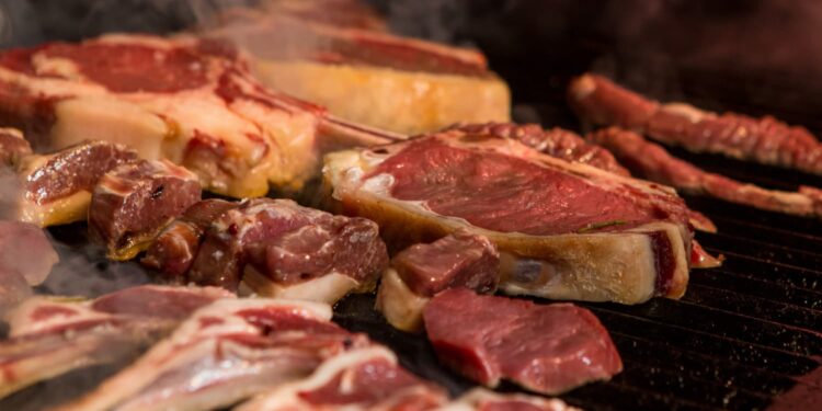 O que significa quando a gordura da carne fica amarela