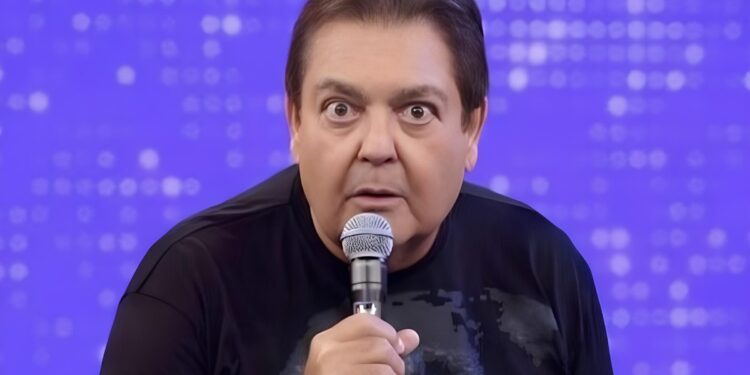 Faustão vai voltar ao Domingão após Huck ficar em terceiro na audiência