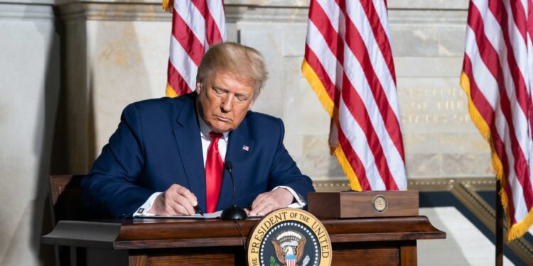 Estados Unidos agem nos bastidores e costuram novo acordo envolvendo a Groenlândia