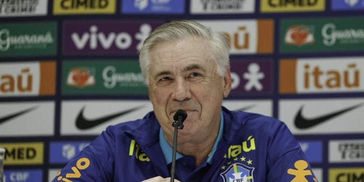 Carlo Ancelotti ganha quase 6 vezes mais que os 3 goleiros da Seleção Brasileira somados
