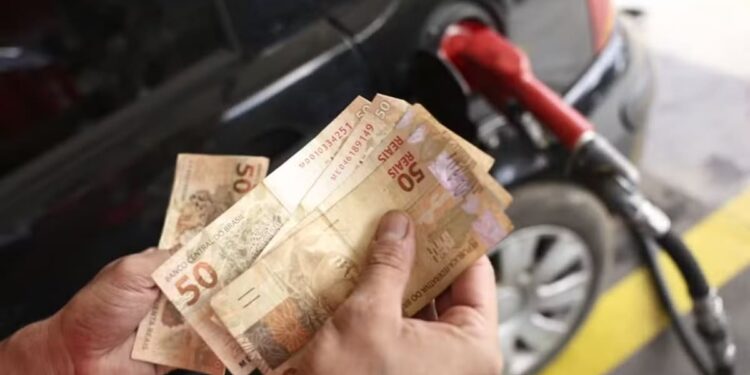 Aumento abusivo nos preços dos combustíveis vira motivo de investigação federal