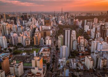 Feriado garantido terça feira brasileiros