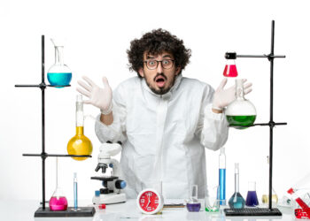 Cientistas não conseguem explicar esse dente de 3 metros