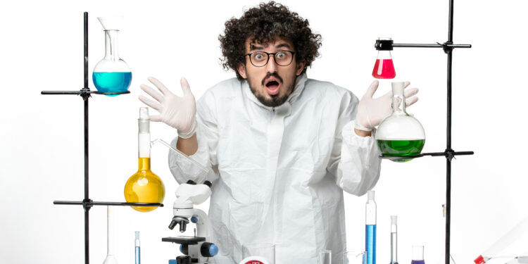 Cientistas não conseguem explicar esse dente de 3 metros