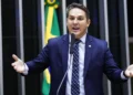 Enquanto Juliana Brizola declarou R$ 376 mil em bens, patrimônio informado por Zucco é superior