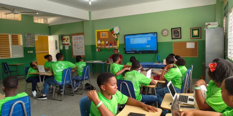 Novo esquema aulas sábados determinado