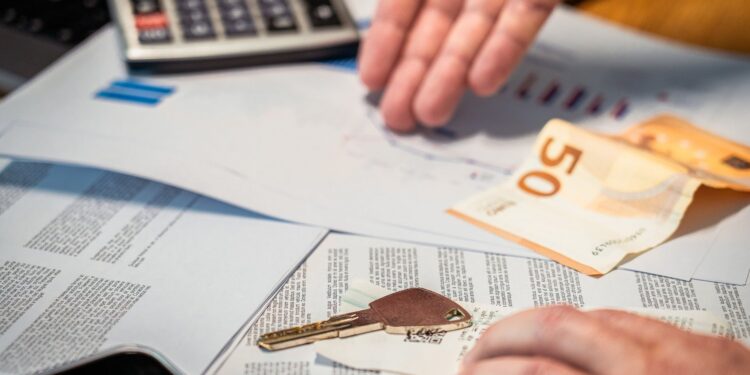 Acontece paga dívidas bancárias recebe