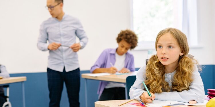 Uso celulares será proibido escolas