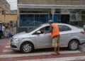 Nova lei vai multar flanelinhas em até R$ 11 mil caso exijam pagamento para vigiar carros