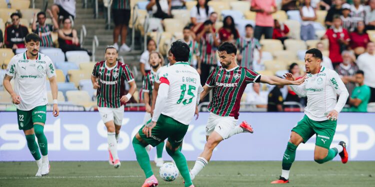 IA antecipa resultado de Fluminense x Palmeiras pela Libertadores 2026