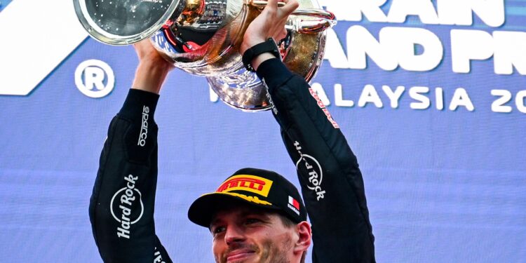 Max Verstappen comemora saída da Red Bull