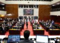 Governador eleito não espera 2027 chegar e já solicita cama e chuveiro em gabinete para evitar gastos