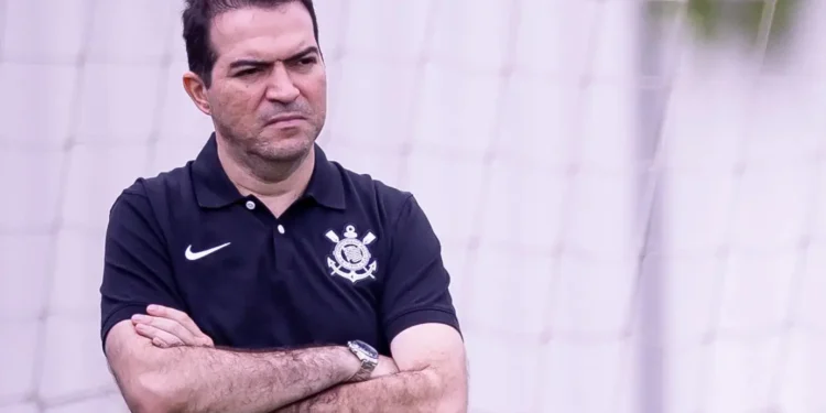 Vazou salário que Marcelo Paz recebia no Corinthians